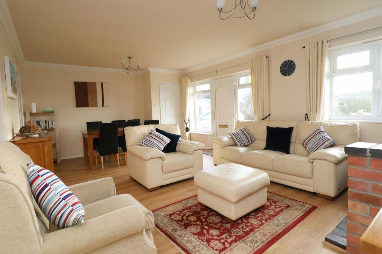 Holiday Bungalow, Short Drive To 7 Beaches! Saint Merryn Exterior foto