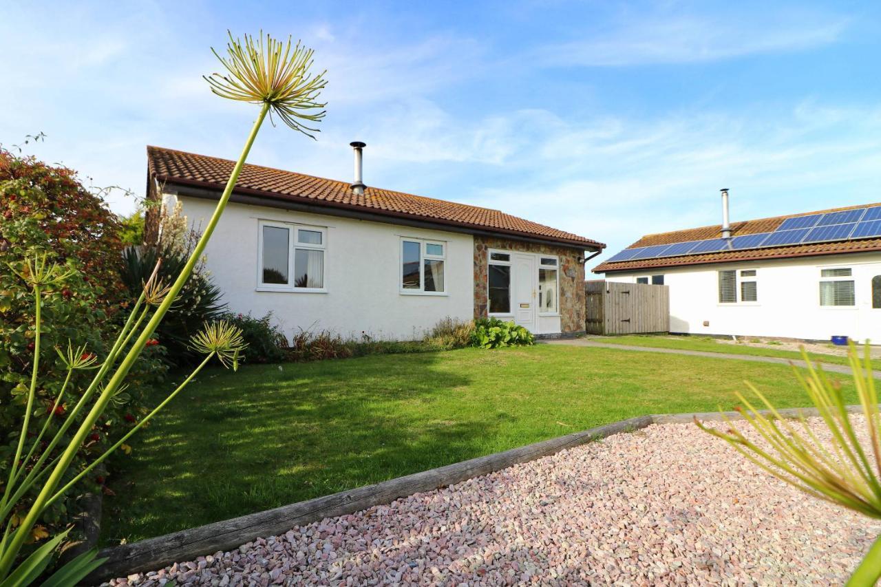 Holiday Bungalow, Short Drive To 7 Beaches! Saint Merryn Exterior foto