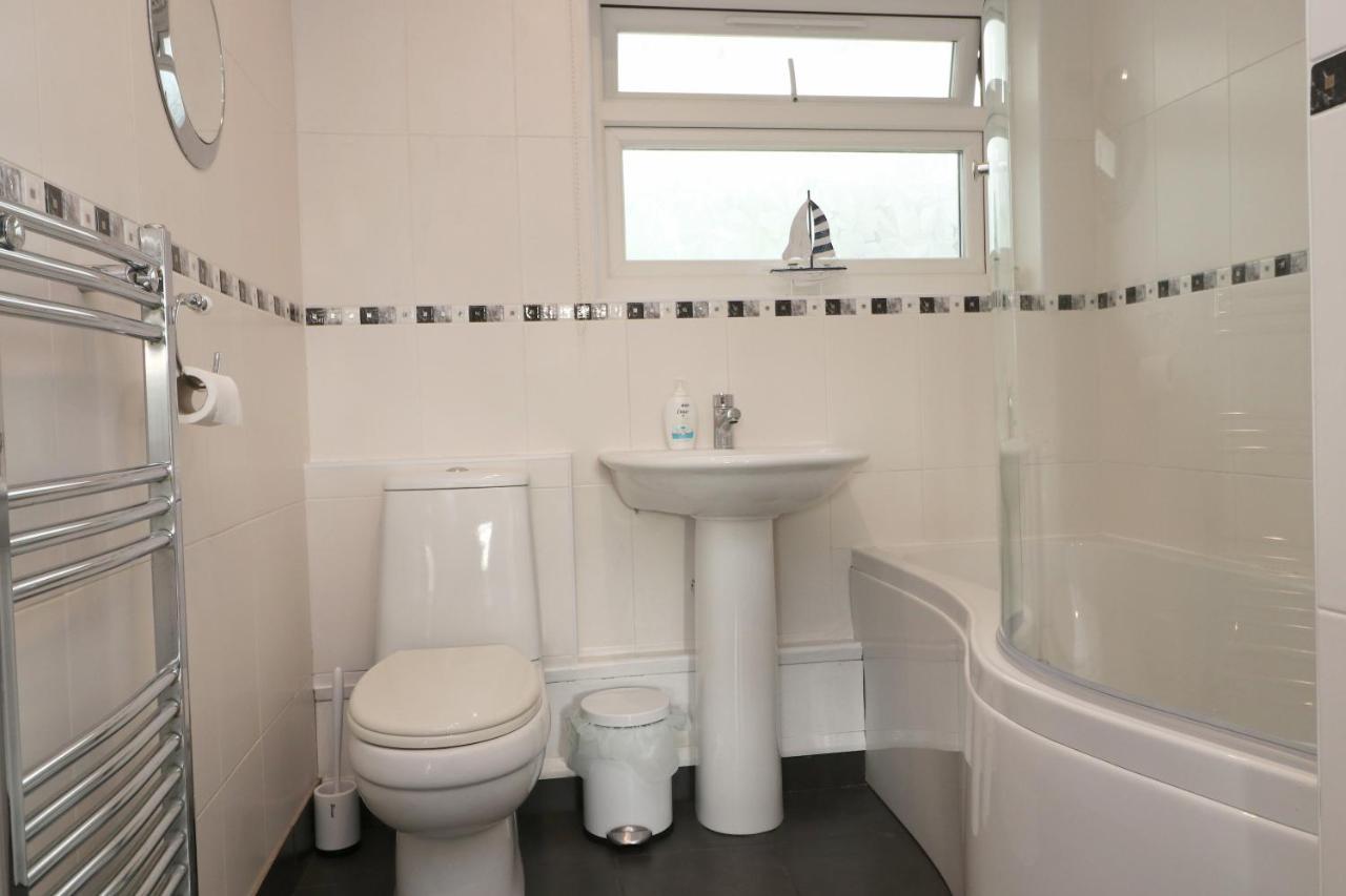 Holiday Bungalow, Short Drive To 7 Beaches! Saint Merryn Exterior foto